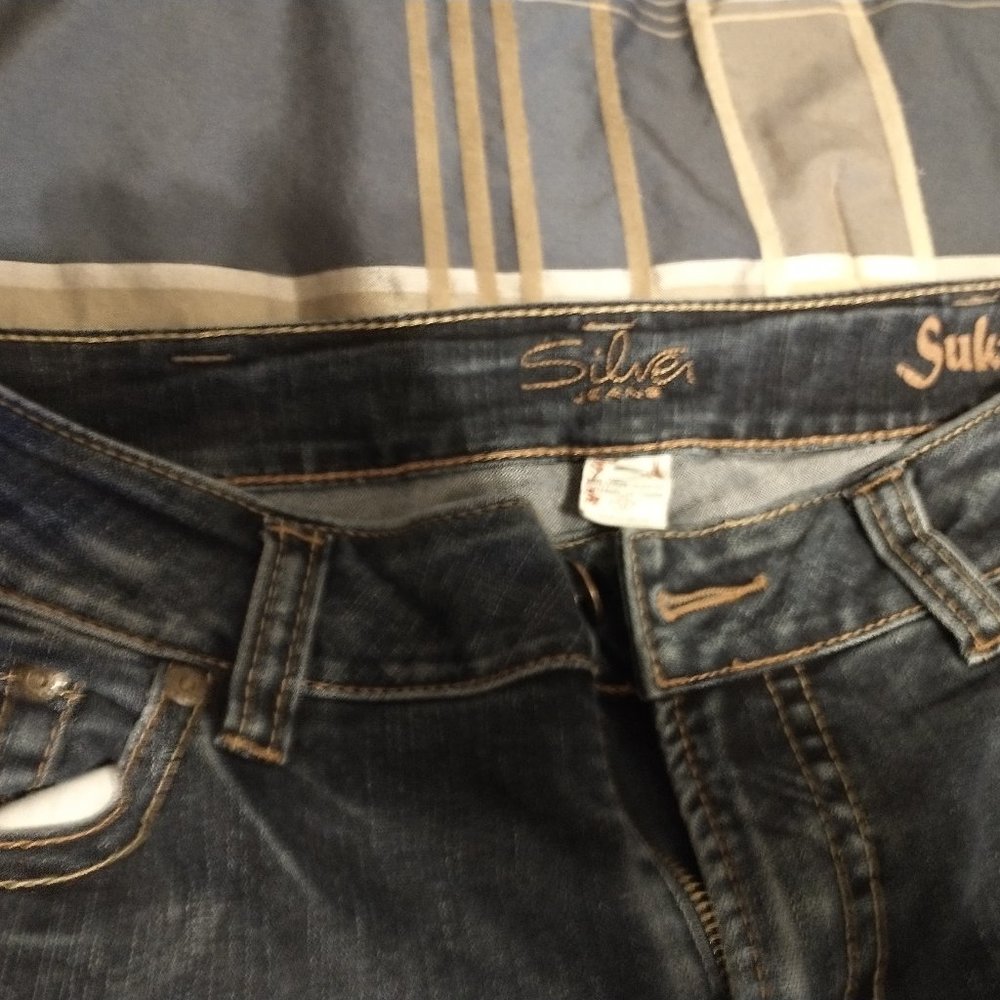 Silver Suki - Picture 3 of 4